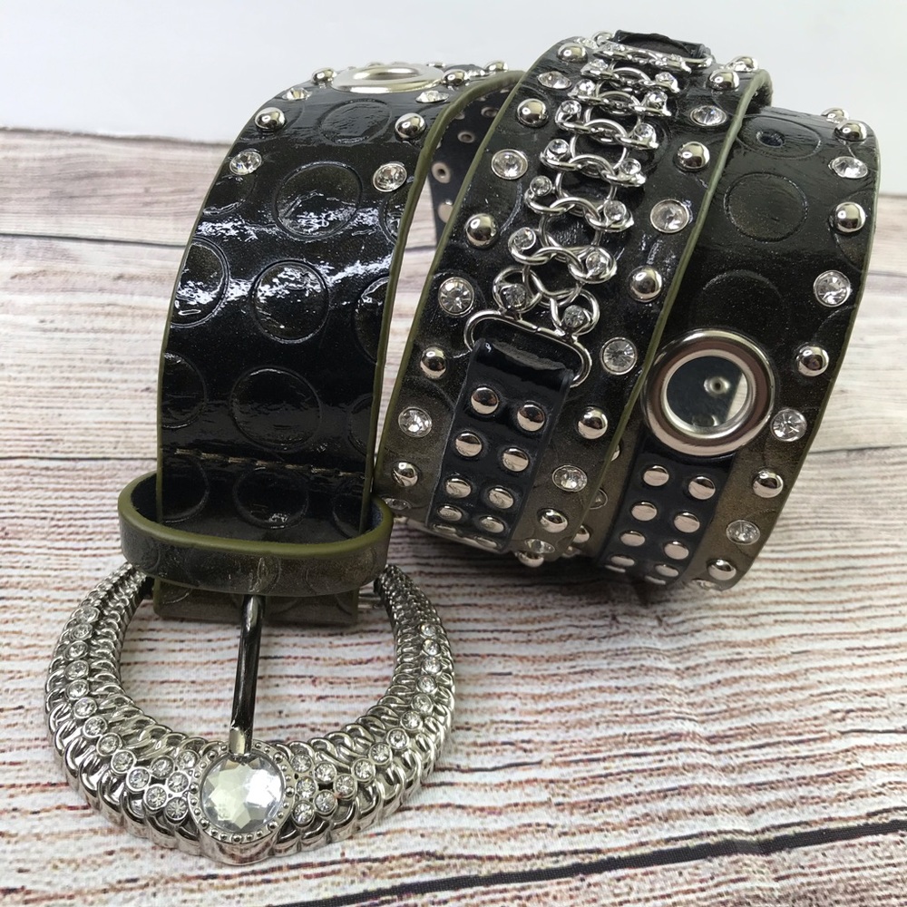 Blinged Out Ombré Patent Belt - Picture 14 of 14